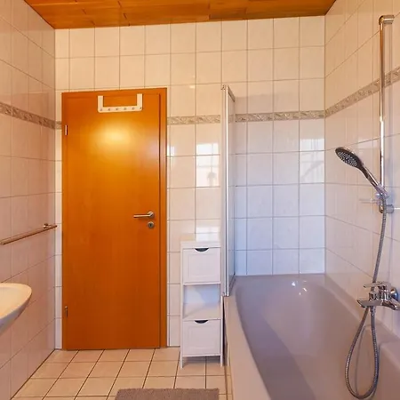 דירה Maisonette-ferienwohnung Hexennest בראונלאגה